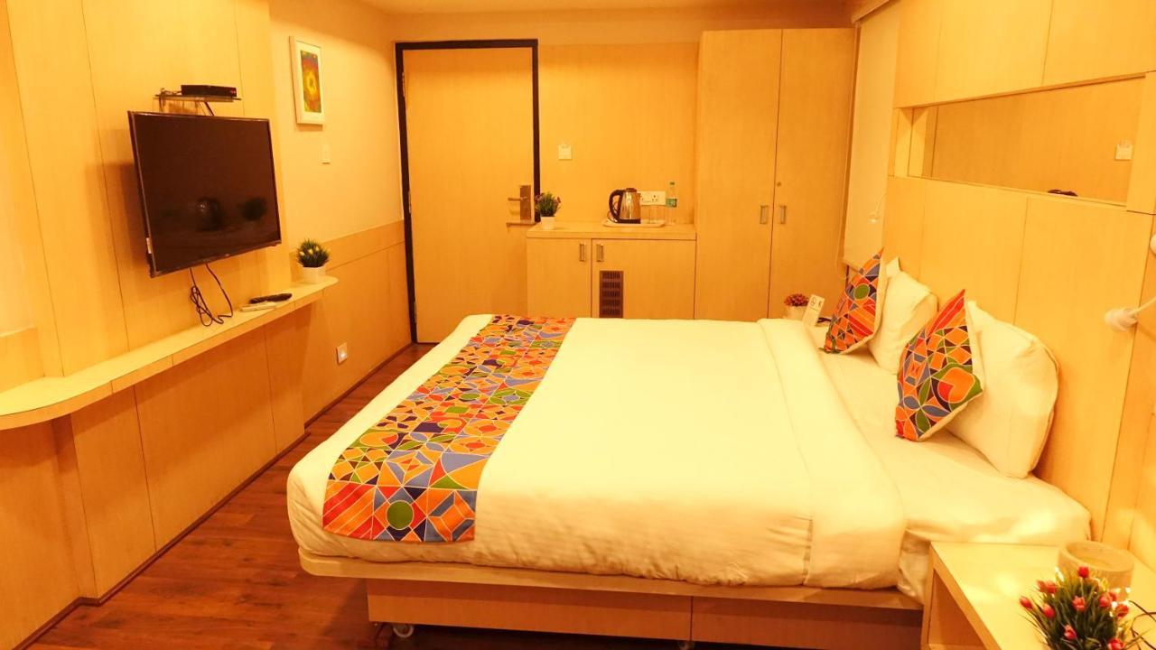 Ksquare Hotel Chennai Extérieur photo